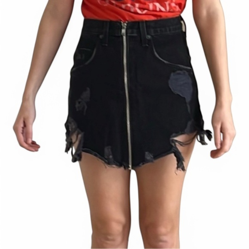 Carmar Denim x Revolve Beatrice Black Distressed Denim Mini Skirt. Size 25/0 - Picture 1 of 9